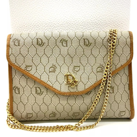 Christian Dior Beige Honeycomb Chain Shoulder Bag With Box - Picture 2 of 15